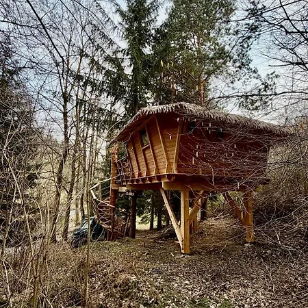 Luxussátor Dum Ve Stromech Nad Rekou Moravecké Pavlovice